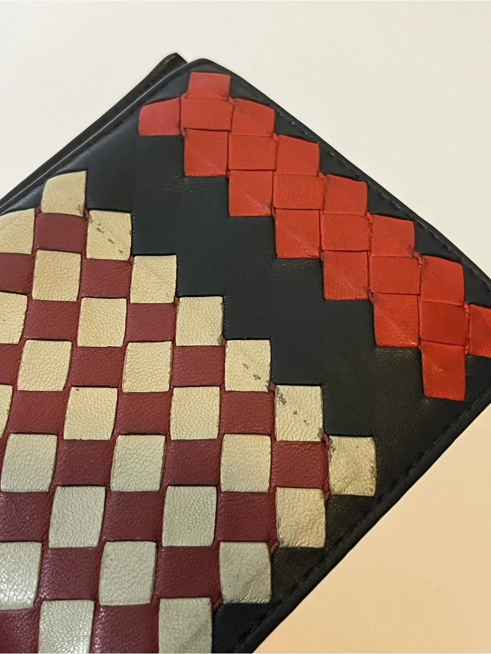 Bottega Veneta Tricolor Intrecciato Bifold Wallet 🇮🇹